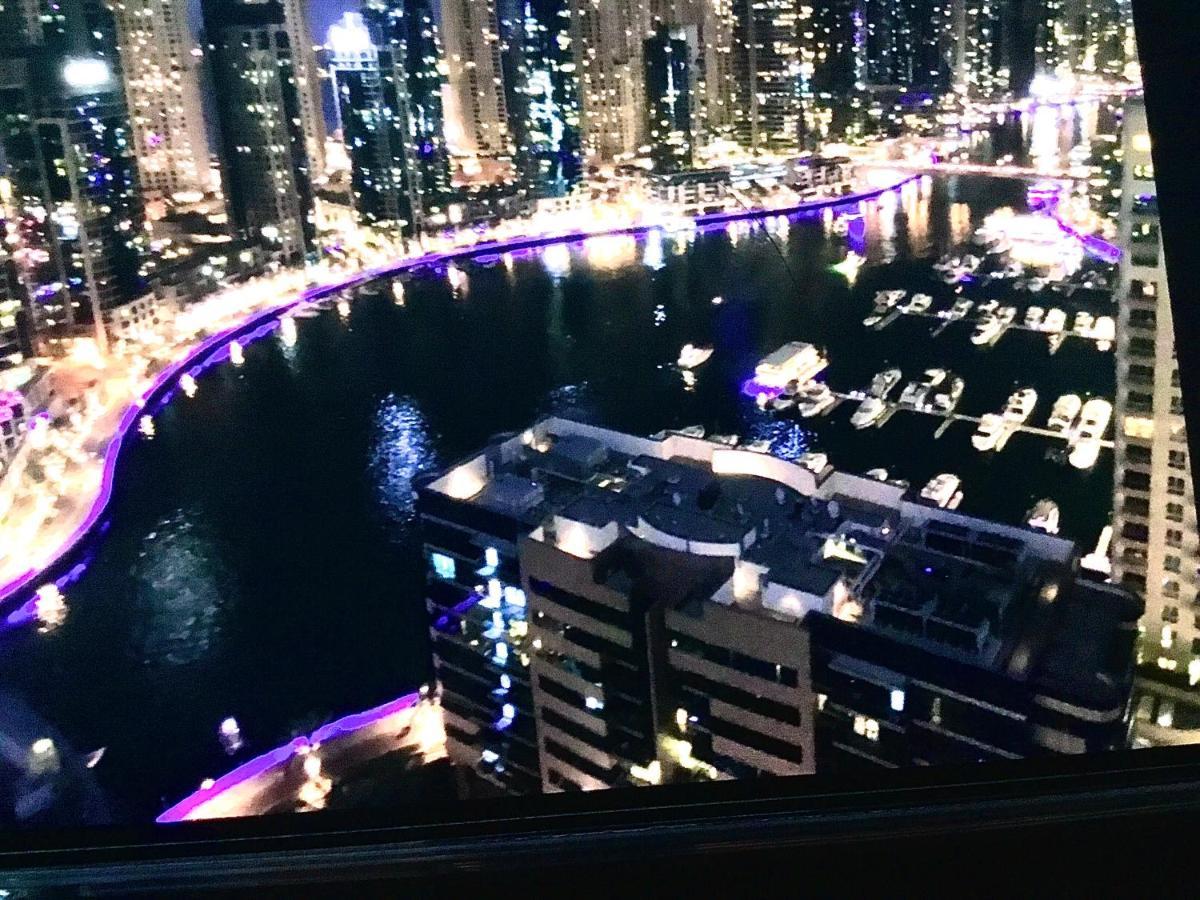 Guest In Vvip Penthouse With Terrace Full Sea View And Private Pool Due The Architecture Of The It S Not Avisable For Musli Guest house *